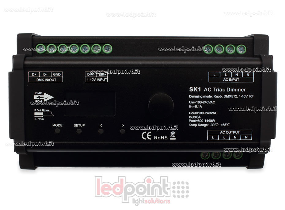 Triac AC DMX512 dimmer, 1 canale da 6A, per barra DIN Triac AC DMX512 dimmer, 1 canale da 6A, per barra DIN