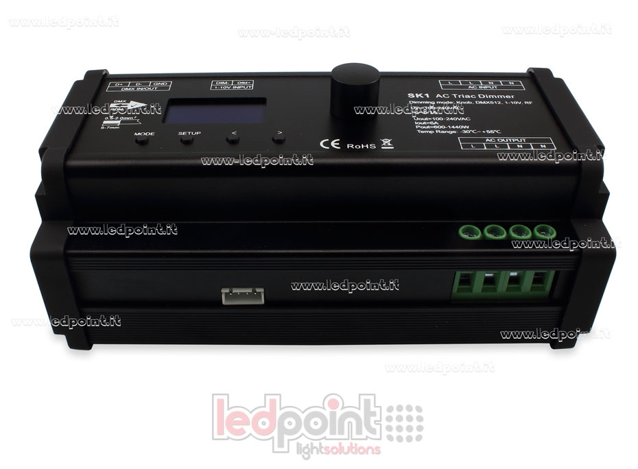 Triac AC DMX512 dimmer, 1 canale da 6A, per barra DIN Triac AC DMX512 dimmer, 1 canale da 6A, per barra DIN